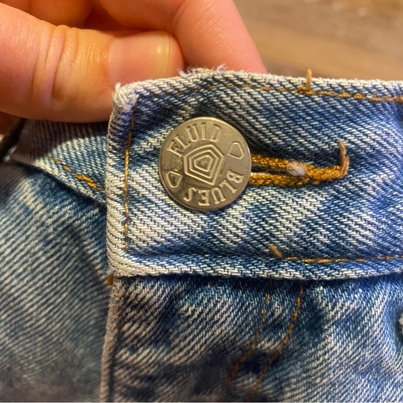 Vintage Y2K Fluid Blues Denim Shorts High Rise Blue Made in USA Womens Size 29 M - Picture 2 of 6